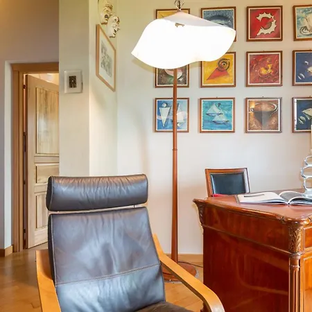 Eye House 1873 Homestay