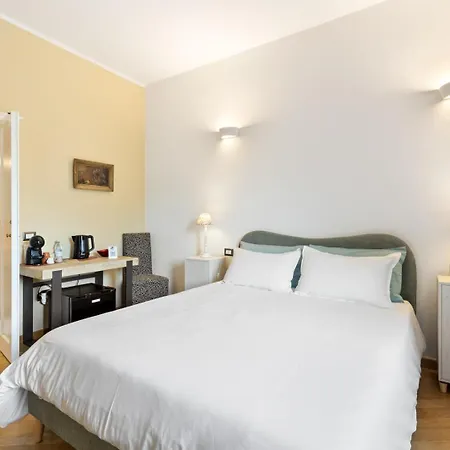 Eye House 1873 Homestay