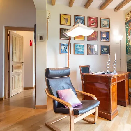 Eye House 1873 Privat bolig